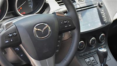 آپشن های مزدا 3 نیو